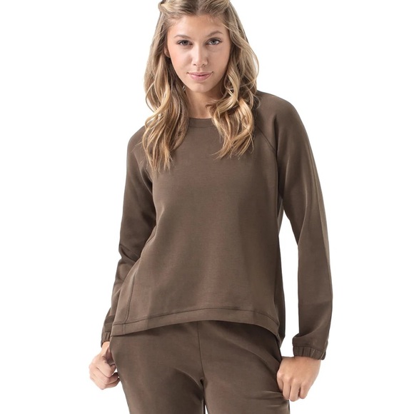 NUX Sleek Sweat - Picture 1 of 3